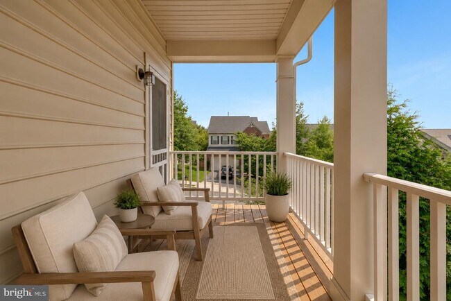 Building Photo - 42706 Chisholm Dr
