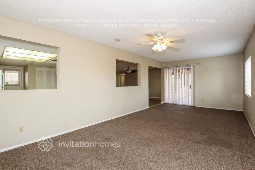 Building Photo - 6110 W Tierra Buena Ln