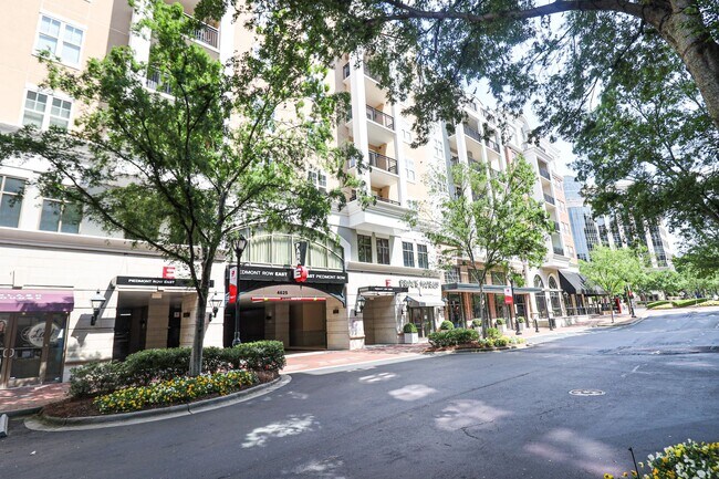 Building Photo - (Coming Soon) Piedmont Row Condo!