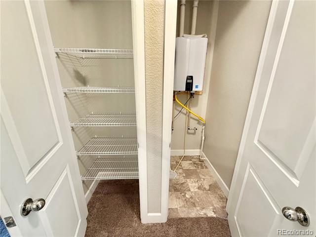 Building Photo - 6831 Bethany Dr