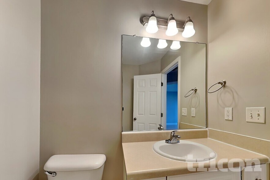 Building Photo - 4606 Logans Way