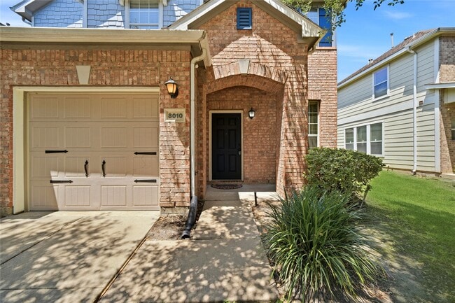 Building Photo - 8010 Singing Sonnet Ln