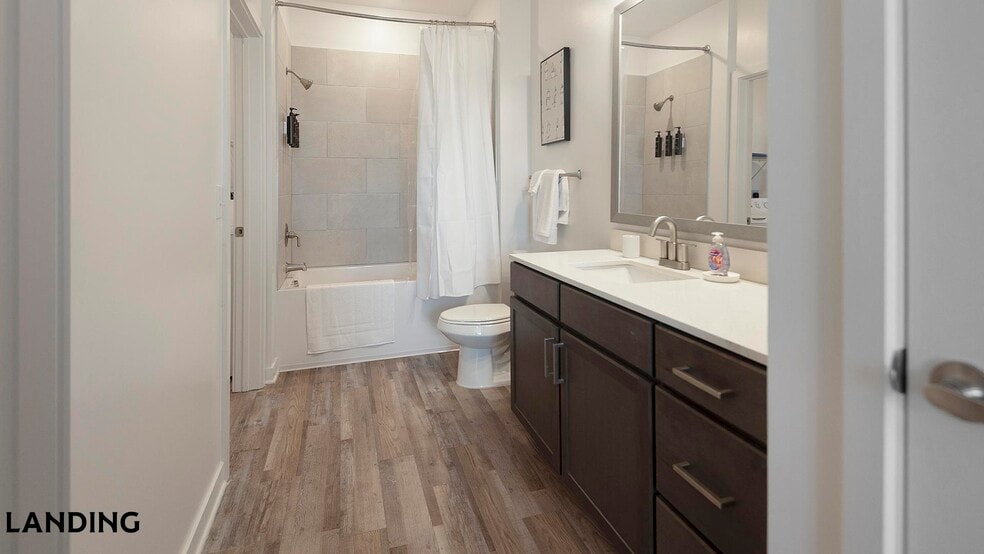 Building Photo - 4670 Merchants Park Cir