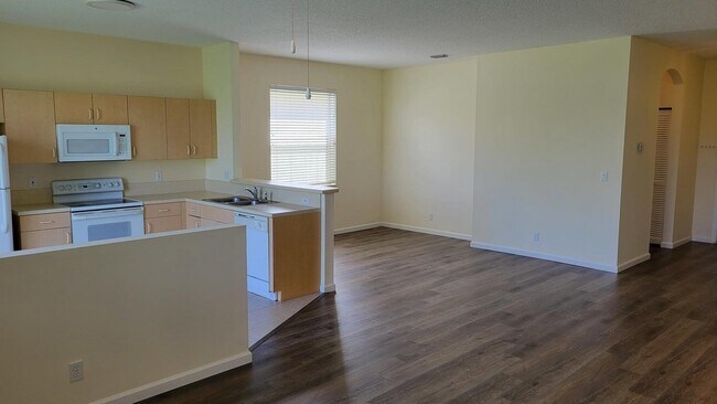 Building Photo - 1764 Pierside Cir