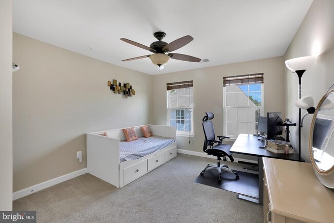 Building Photo - 8111 Alloway Ct