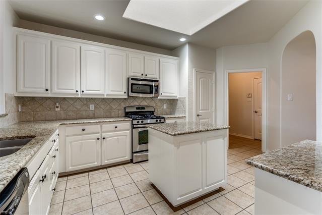 Building Photo - 2033 Frosted Willow Ln