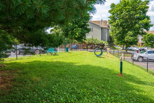 Building Photo - Heritage Lake Apartments