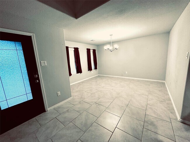 Building Photo - 22043 Mission Canyon Ln