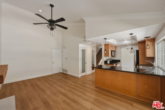 Building Photo - 29392 Hillrise Dr