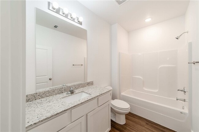 Building Photo - The Benton -  200 Ryan Unit Randolph | Woodruff
