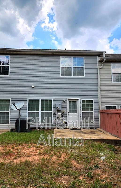 Building Photo - 176 Shenandoah Dr