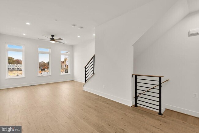 Building Photo - 2608 Olmsted Ct NW