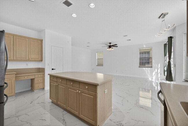 Building Photo - 2089 Reston Cir