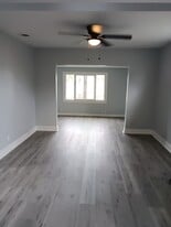 Building Photo - 146 Wanda Ave