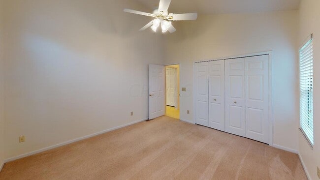 Building Photo - 6498 Ringsend Ct