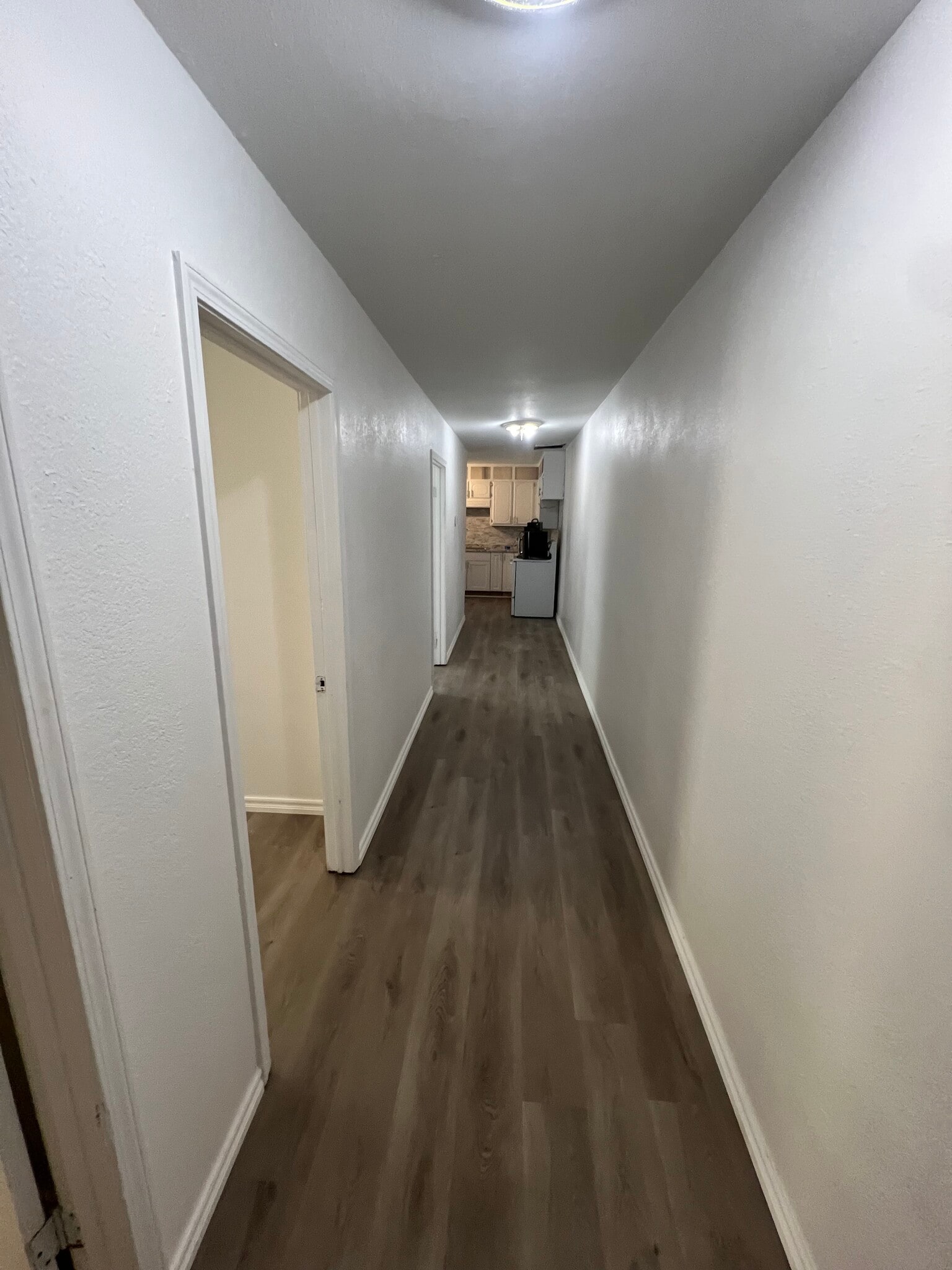 hallway - 718 N 18th St