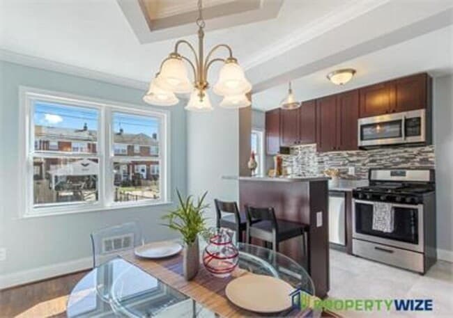 Primary Photo - 2214 Redthorn Rd