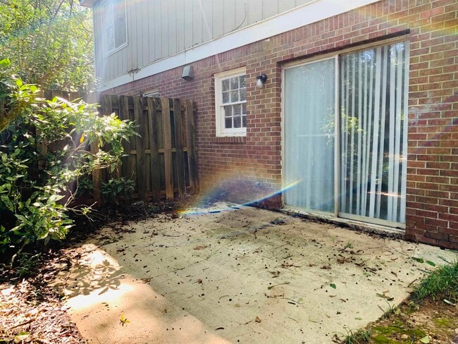 Building Photo - 118 Lafayette Ct