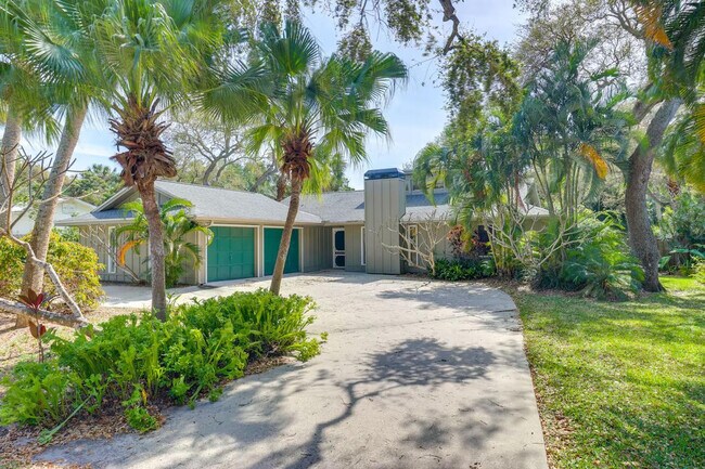 Building Photo - 113 Margarita Rd