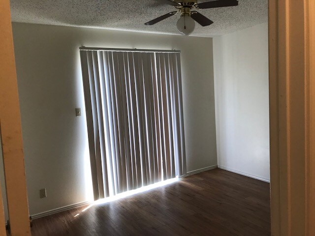Building Photo - 7002 Silver Canyon