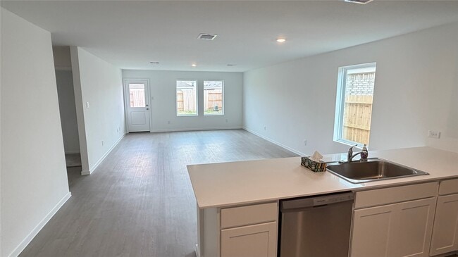 Building Photo - 9226 Speckled Trout Dr