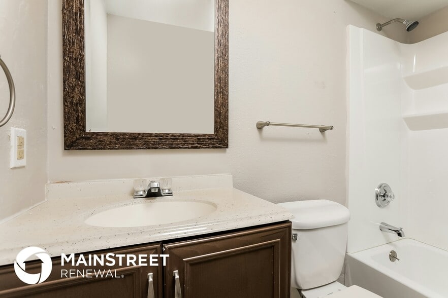 Building Photo - 228 Bitterwood St