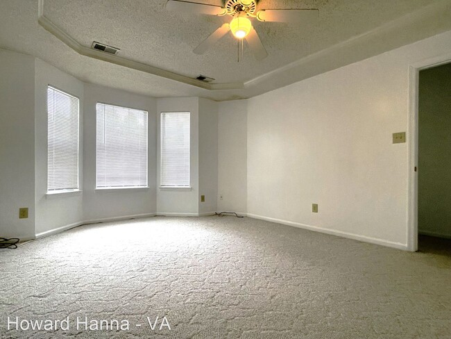 Building Photo - 3 br, 2.5 bath House - 627 Sail Fish Quay