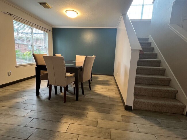 Building Photo - 21119 Brae Point Ct