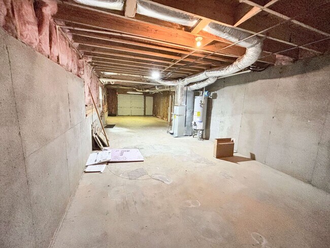Building Photo - Acworth 4BR/3.5BA Finished Basement