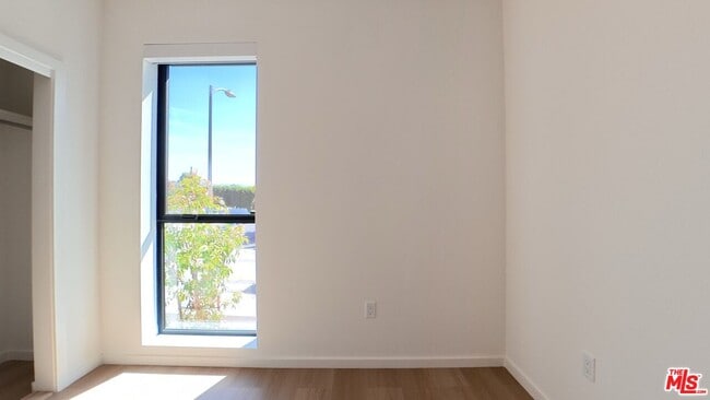 Building Photo - 5119 Colfax Ave