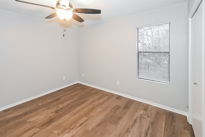 Building Photo - 108 Pin Oak Cove