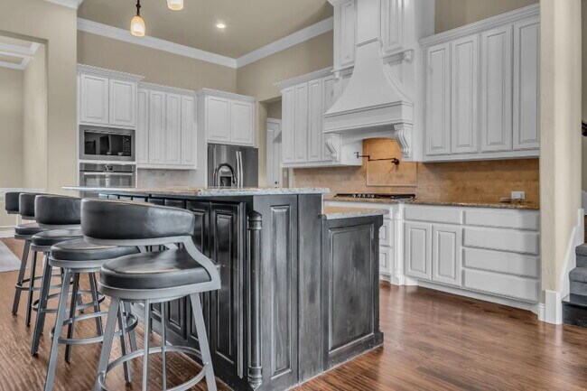 Building Photo - Stunning 4-3.5-3 Oasis with Pool in Prime Keller Location – Fully Furnished - Short Terms Conside...