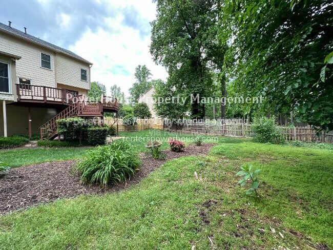 Building Photo - 790 Woodmont Dr