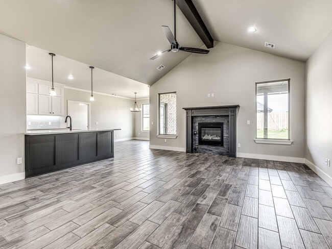 Building Photo - 14517 Chambord Dr