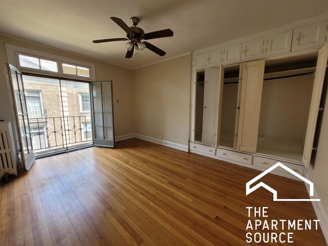 Building Photo - 913 Elmwood Ave