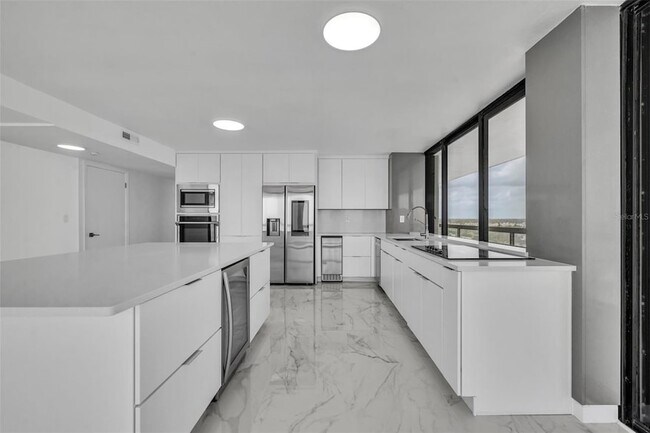 Building Photo - 3000 N Atlantic Ave