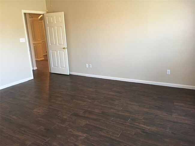 Building Photo - 23902 Wassail Way