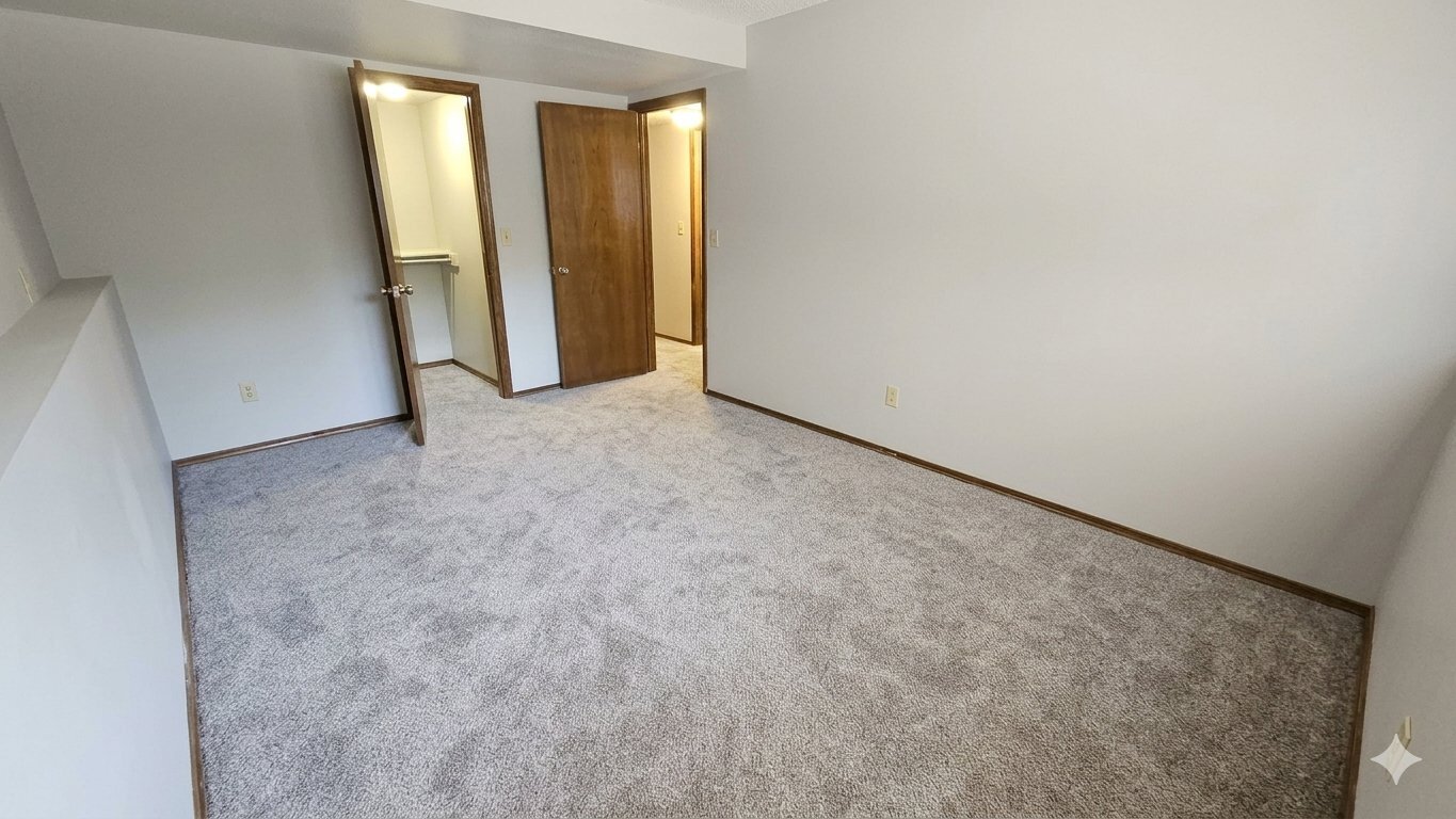 Building Photo - 5060 Horseshoe Bend St