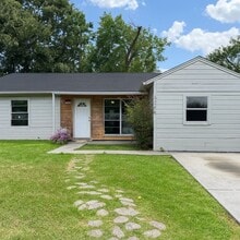 Building Photo - 5254 Perry St
