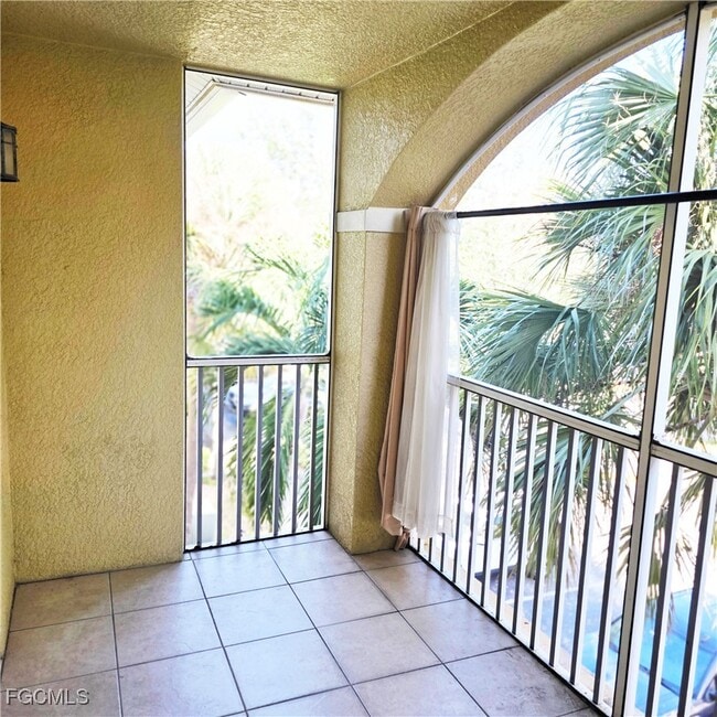 Building Photo - 4121 Residence Drive