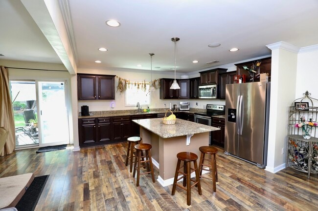 Building Photo - 71 Carina Ln