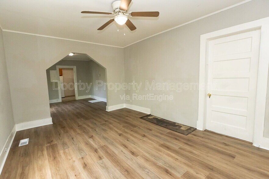 Building Photo - 2417 13th Ave