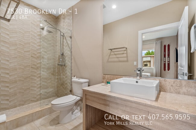 Building Photo - 7530 Brooklyn Dr