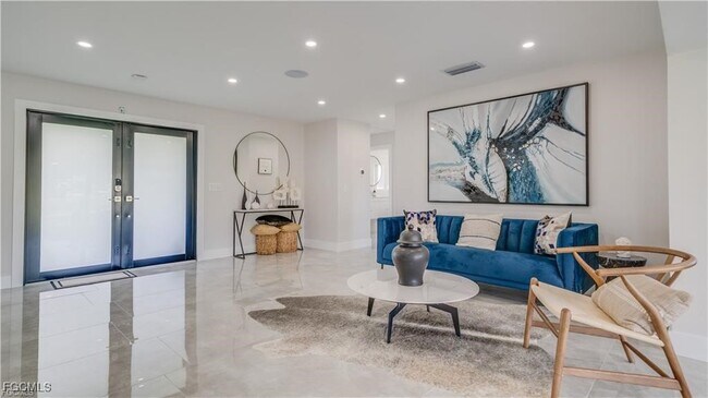 Building Photo - 1745 Bikini Ct