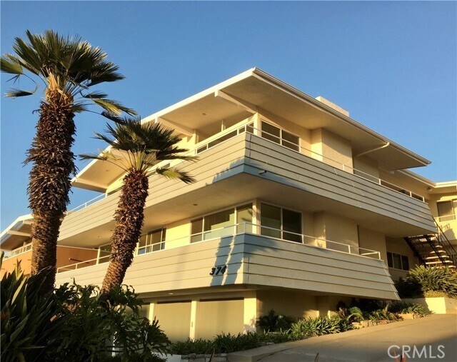 Building Photo - 374 Palos Verdes Blvd