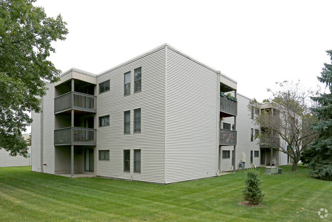 Building Photo - Driftwood Apartments