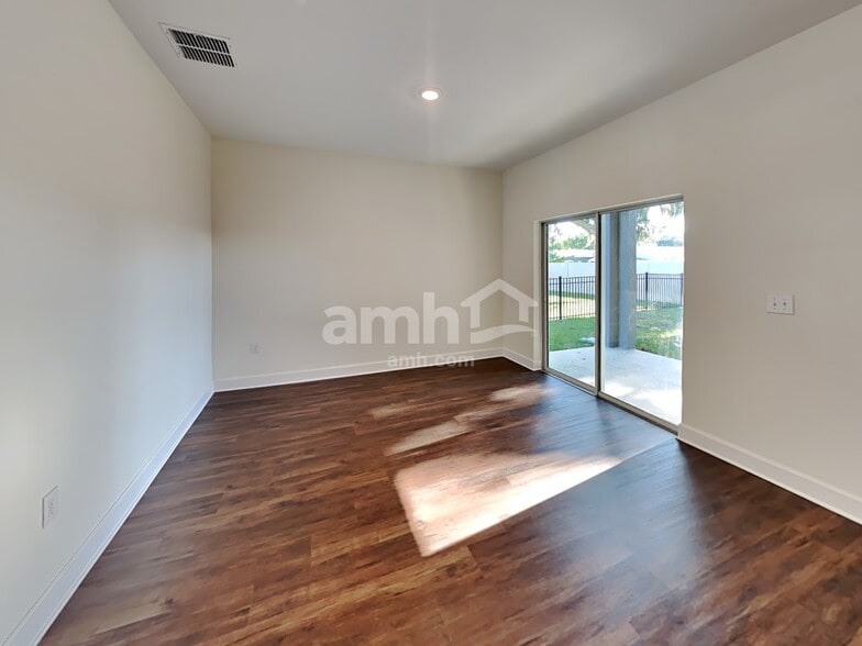 Building Photo - 3170 Bridge Haven Dr