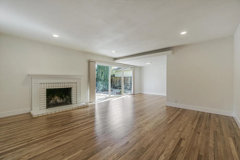 Building Photo - 110 Conifer Ln