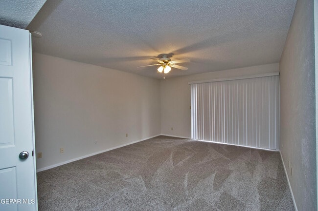 Building Photo - 5711 Mira Grande Dr