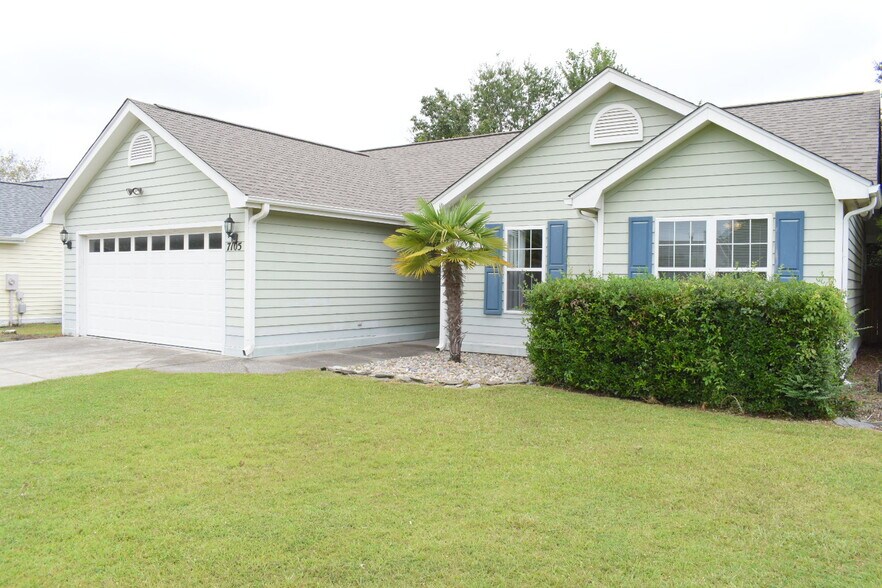 Building Photo - 7105 Centallion Ct